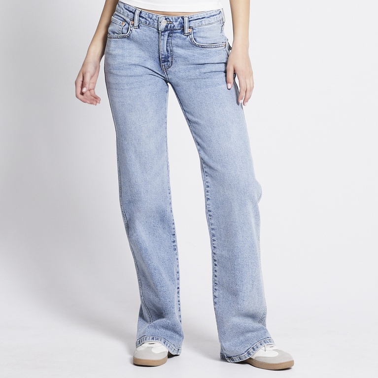 Back pocket bootcut jeans "90's Boot"